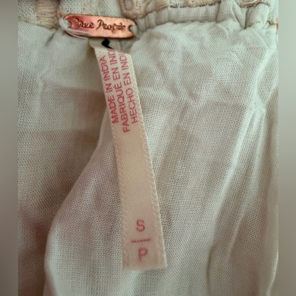 Free People Doily Maxi Skirt Size S NWOT - Picture 13 of 16